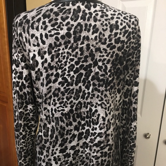 Chicos sweater jacket, Size 2 - Picture 2 of 4
